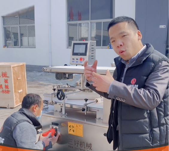 包子機(jī)怎么包包子 包子機(jī)怎么包包子