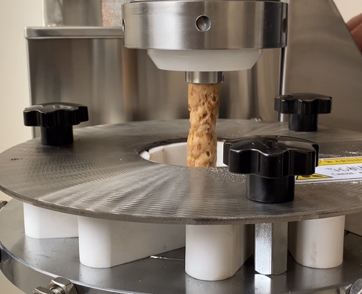 多功能包子機包不了肉餡，你說可笑不可笑