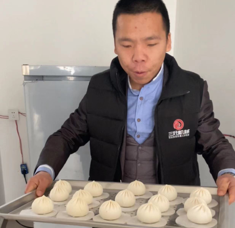 仿手工包子機制作速凍包子方法 仿手工包子機制作速凍包子方法