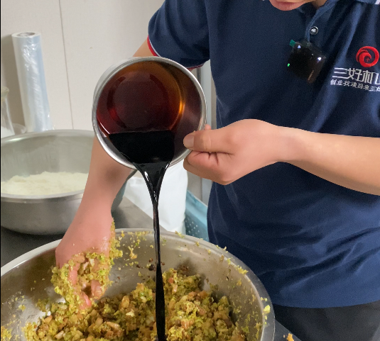 想開包子鋪是先學(xué)技術(shù)還是先入手包子機？中間的坑你中招了嗎？